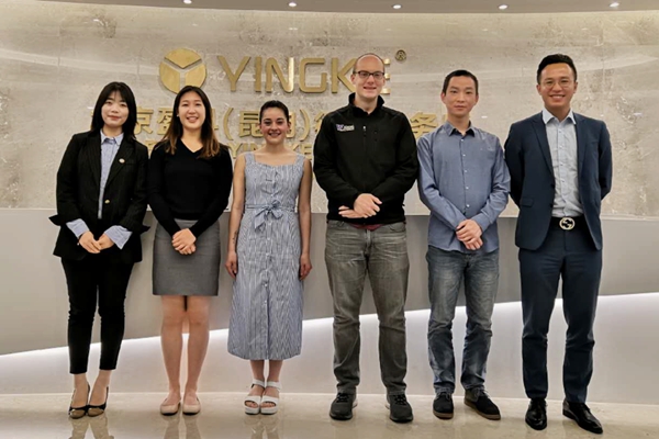 Interviews with lawyers at the office of Beijing Yingke Law Firm (Kunming branch).jpg